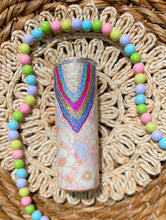 Load image into Gallery viewer, Floral Geode Glitter Tumbler